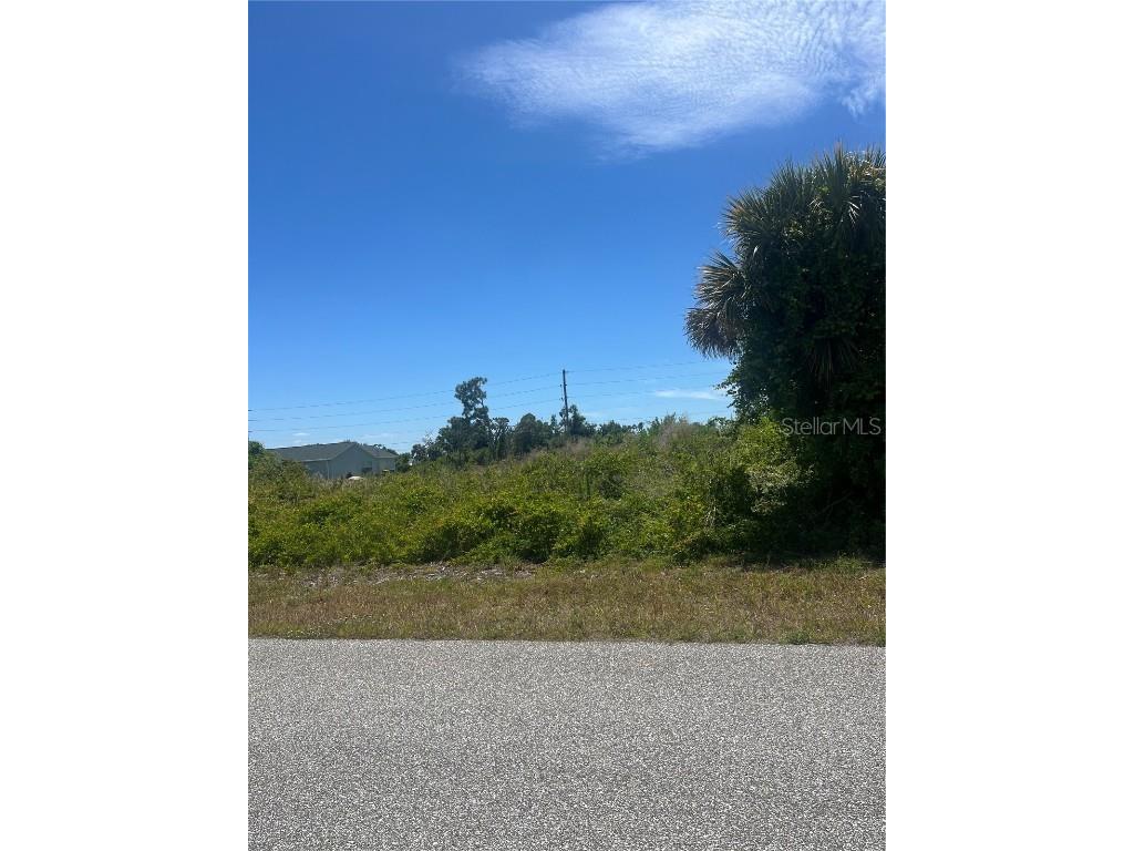 12945 Xavier Avenue Port Charlotte FL 33981 N6136606 image1