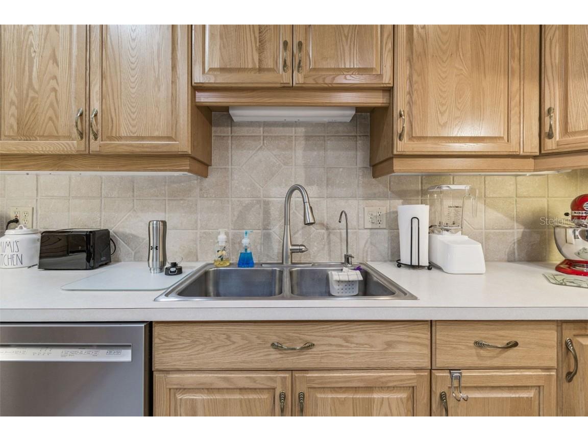 12946 88th Avenue Seminole FL 33776 TB8456761 image20