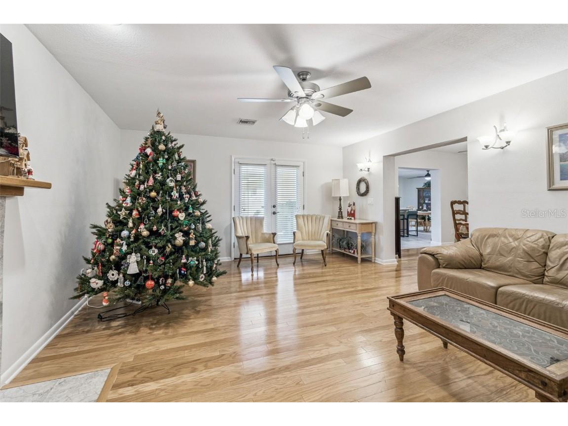 12946 88th Avenue Seminole FL 33776 TB8456761 image24