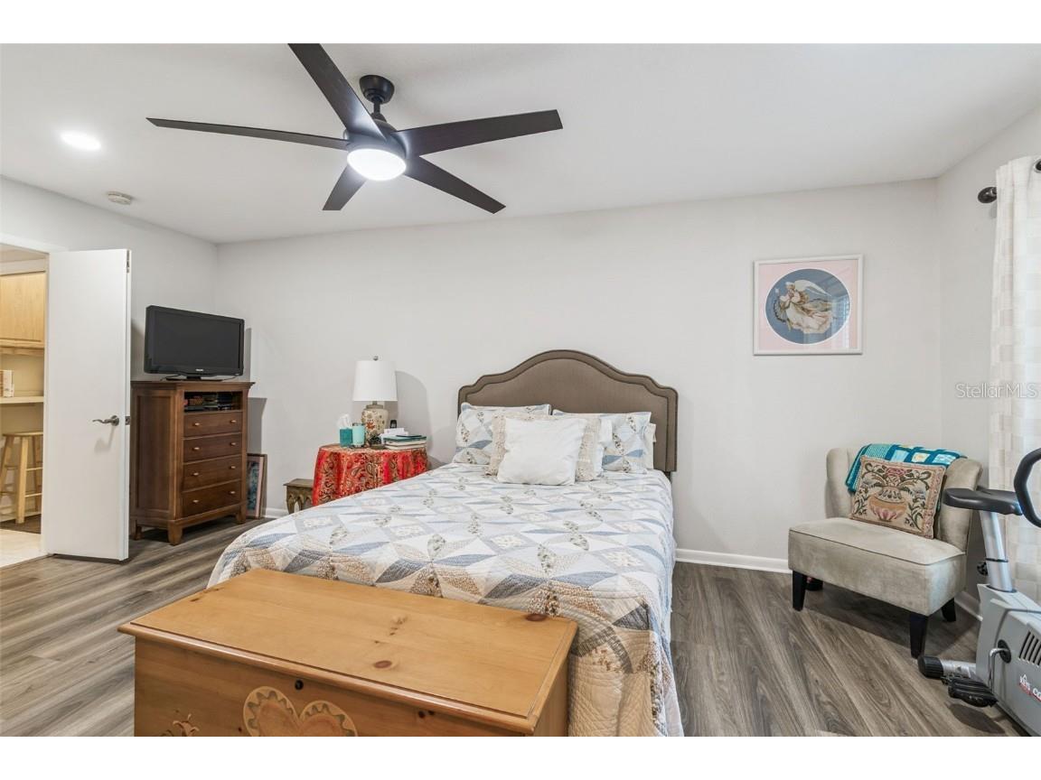 12946 88th Avenue Seminole FL 33776 TB8456761 image33