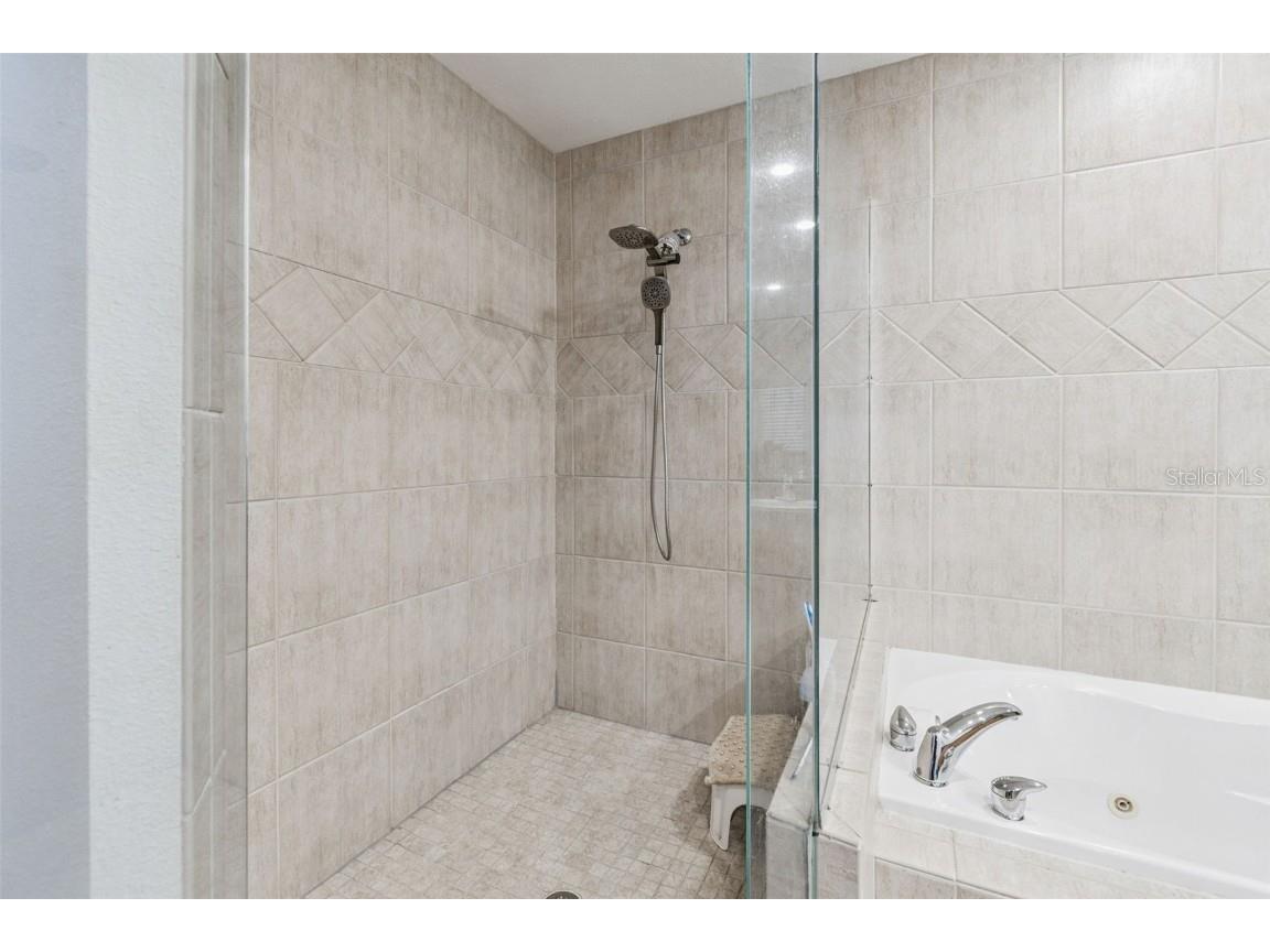 12946 88th Avenue Seminole FL 33776 TB8456761 image38