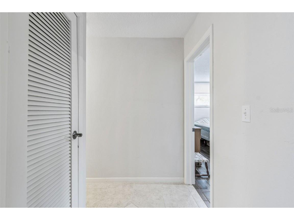 12946 88th Avenue Seminole FL 33776 TB8456761 image41