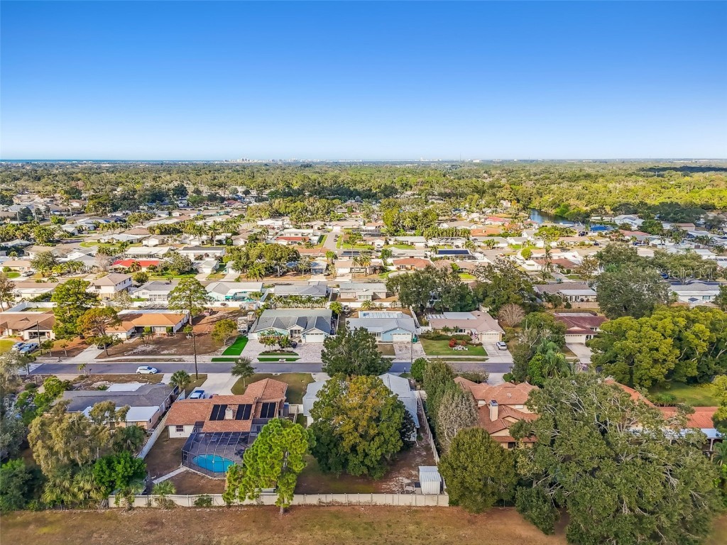 12946 88th Avenue Seminole FL 33776 TB8456761 image76