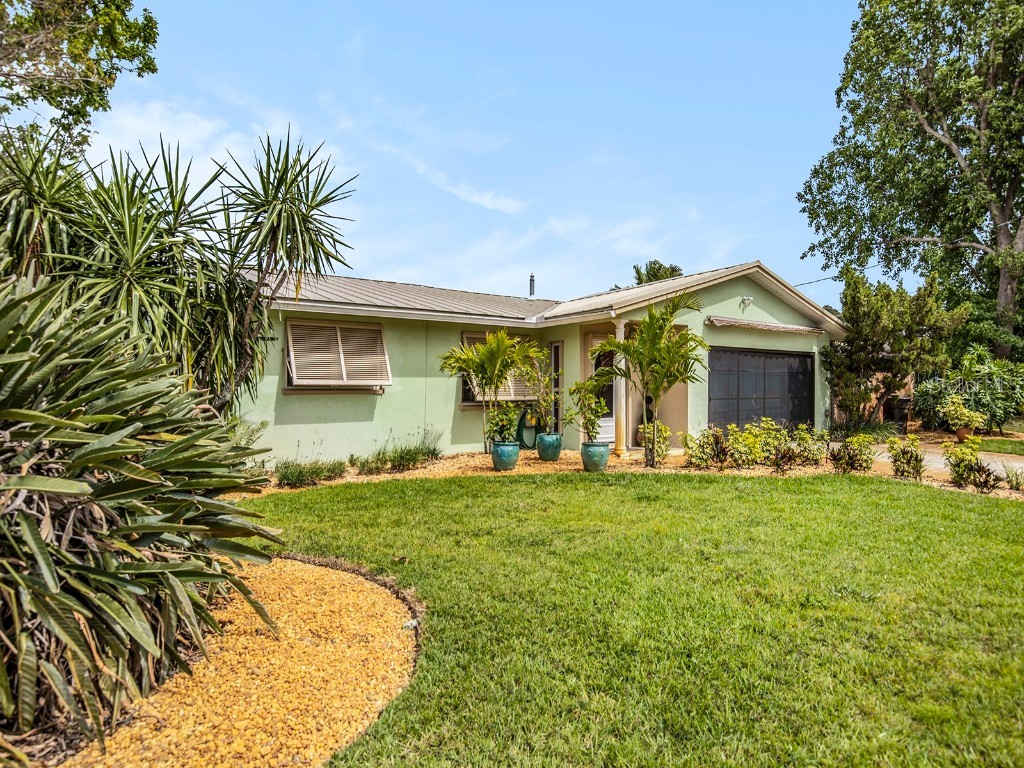 1295 56th Street N Saint Petersburg FL 33710 U8197310 image1