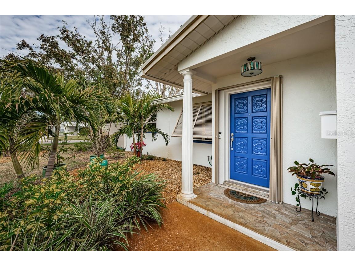 1295 56th Street N Saint Petersburg FL 33710 TB8336699 image1