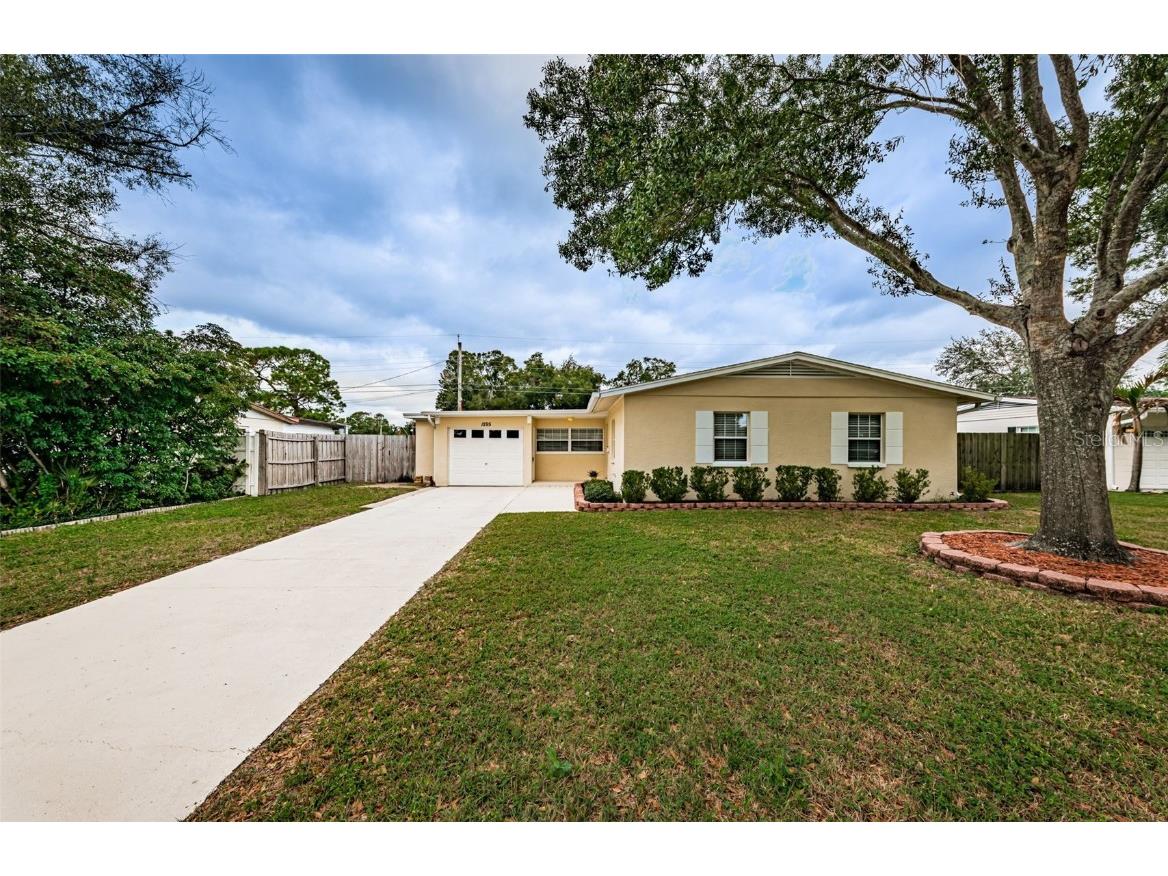 1295 81st Avenue N Saint Petersburg FL 33702 U8222836 image1