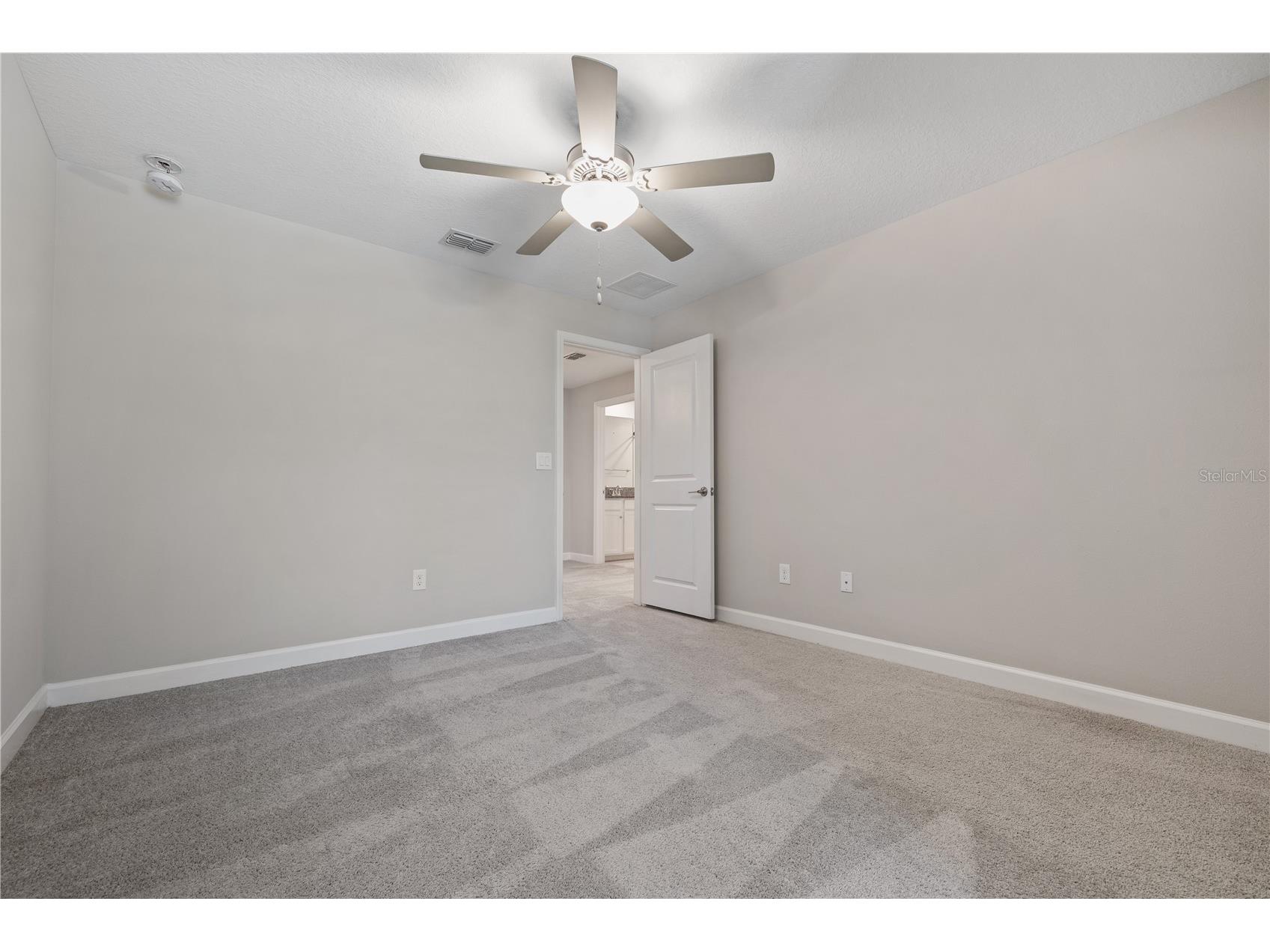 1295 White Fox Run Lutz FL 33549 TB8506695 image24