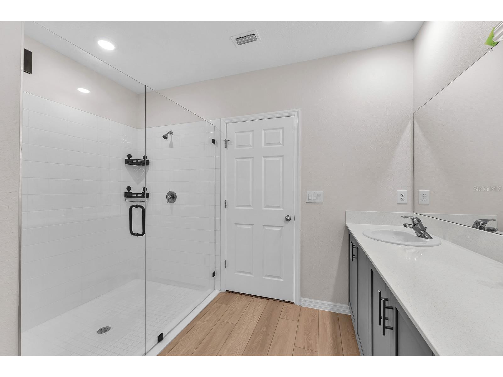 12952 Wellspring Drive Lithia FL 33547 TB8501439 image18
