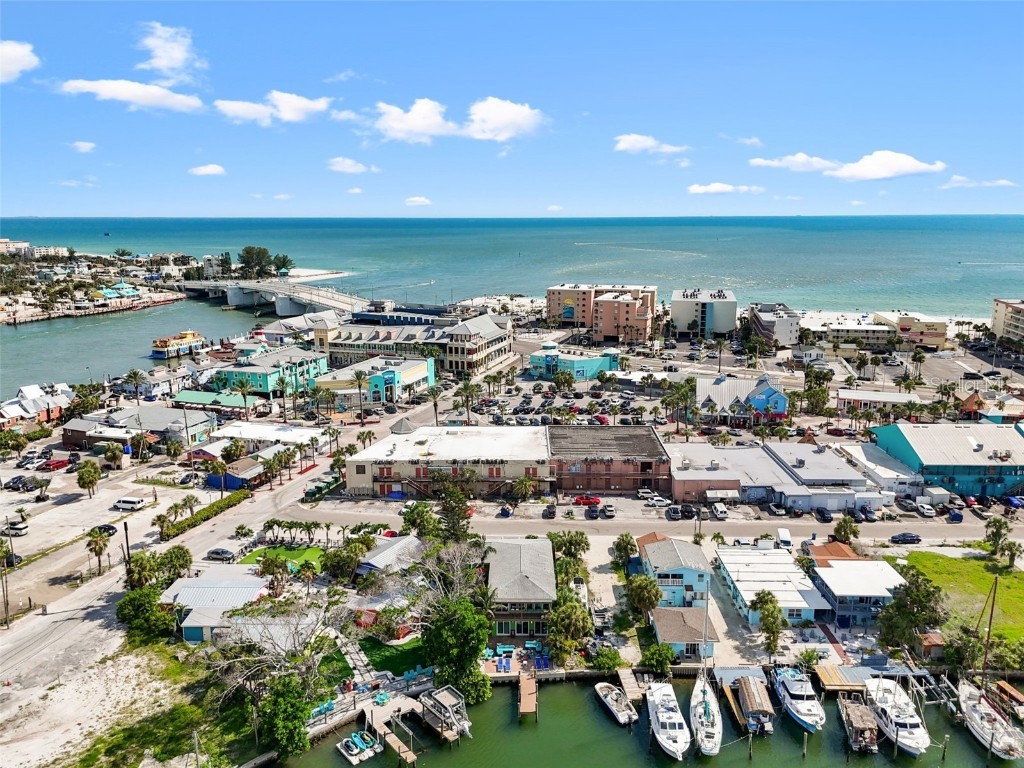 12955 Pelican Lane Madeira Beach FL 33708 TB8399312 image100