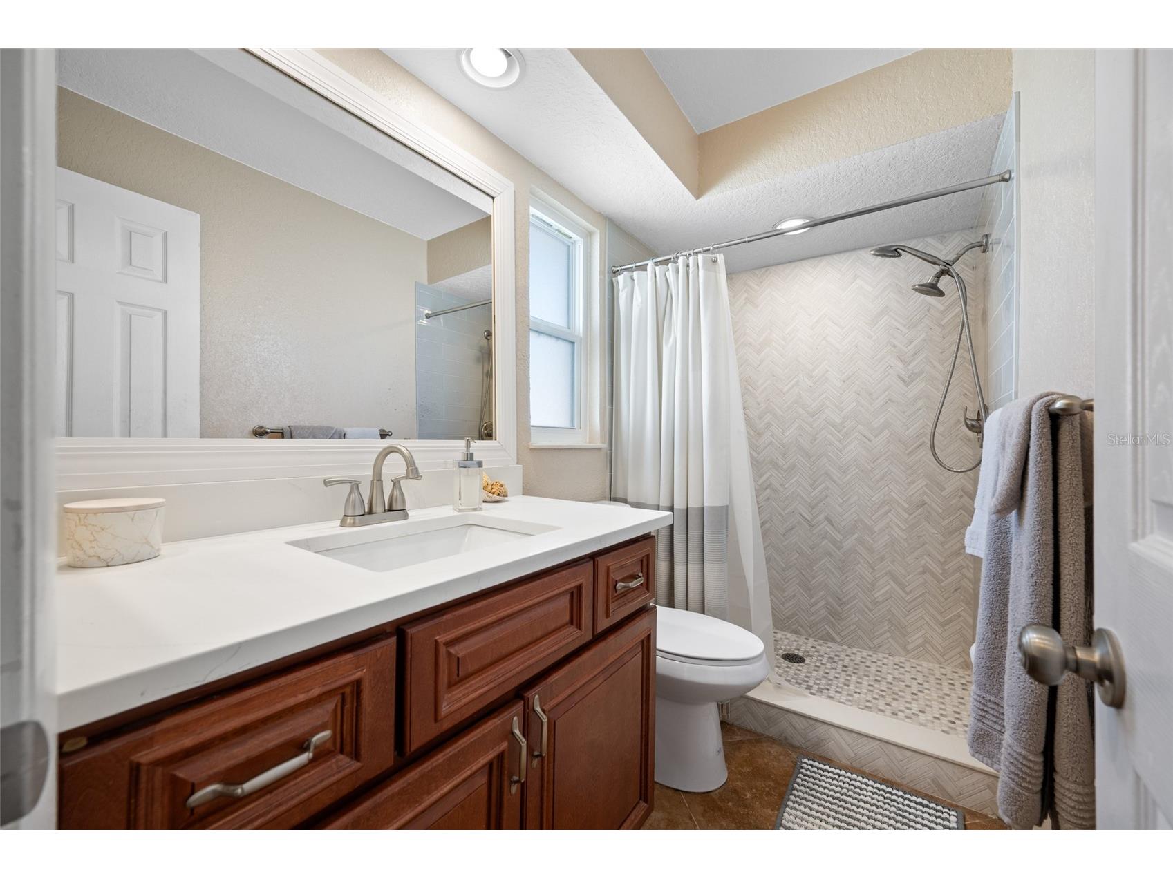 12957 90th Terrace Seminole FL 33776 TB8470885 image24