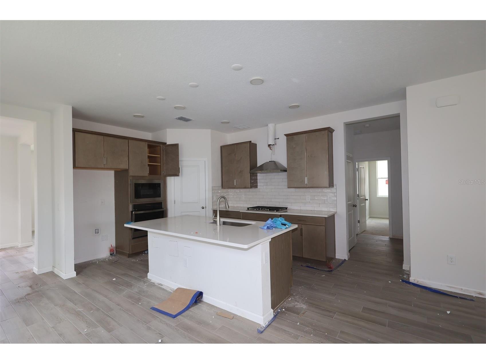 1296 Hyde Street Saint Cloud FL 34771 O6408711 image5