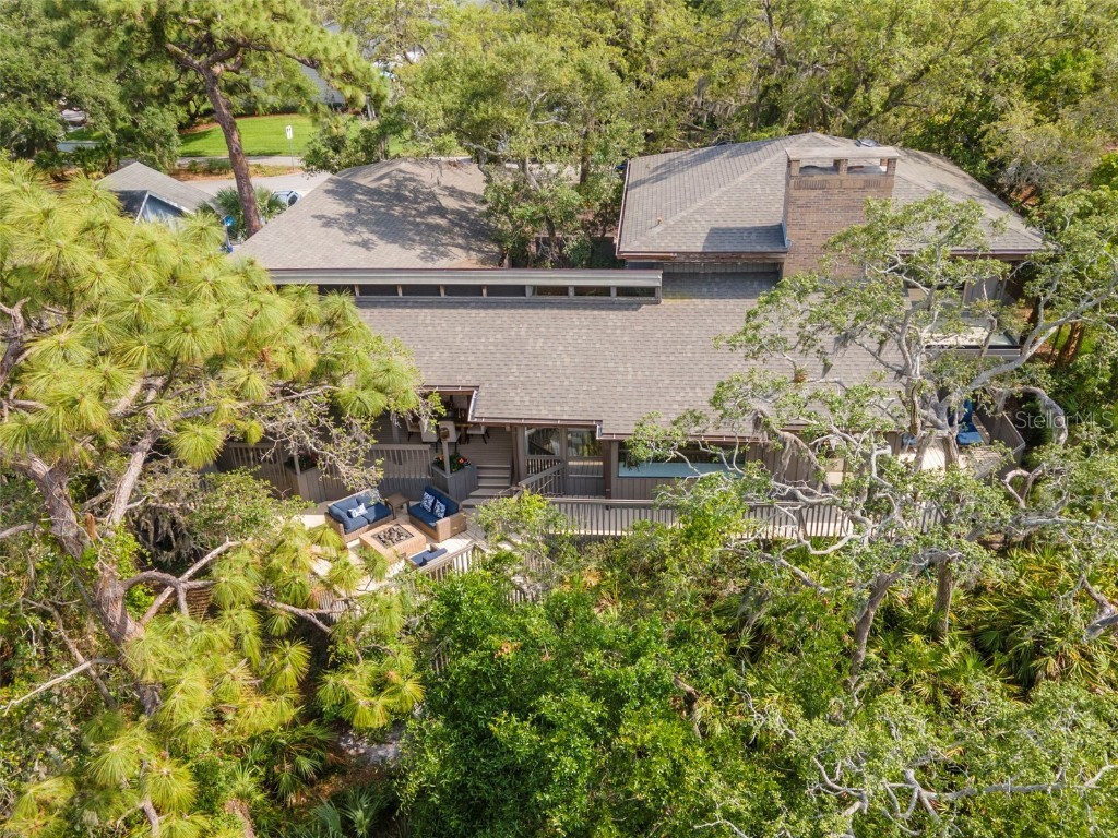 1296 Weybridge Lane Dunedin FL 34698 TB8445062 image100