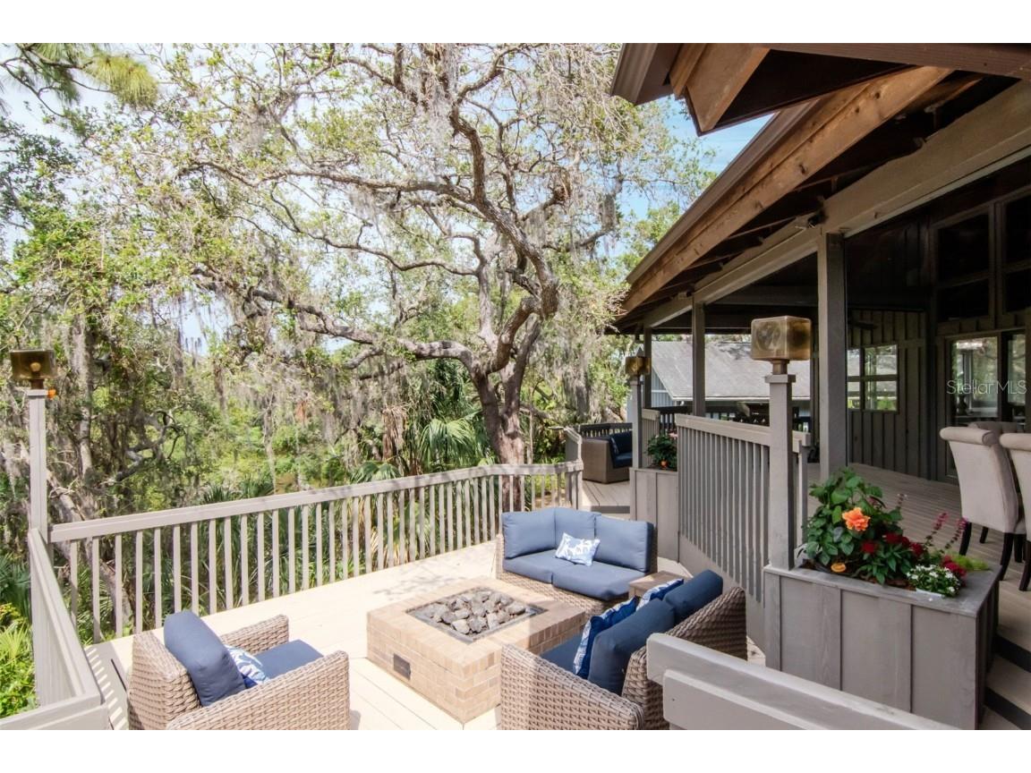 1296 Weybridge Lane Dunedin FL 34698 TB8445062 image36