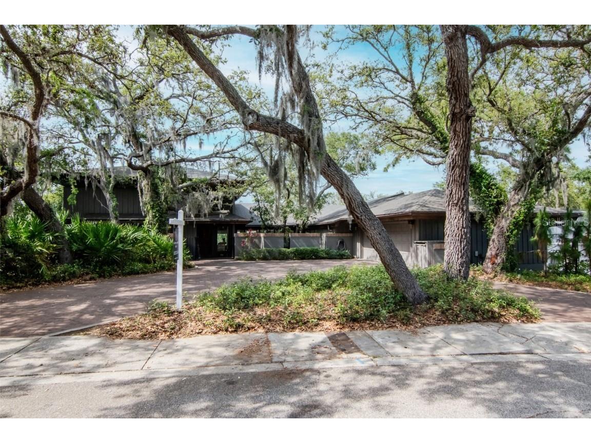 1296 Weybridge Lane Dunedin FL 34698 TB8445062 image63