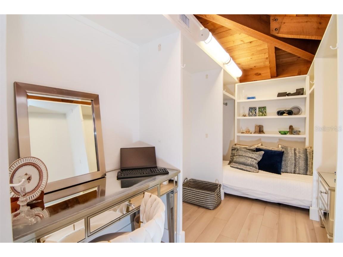 1296 Weybridge Lane Dunedin FL 34698 TB8445062 image69