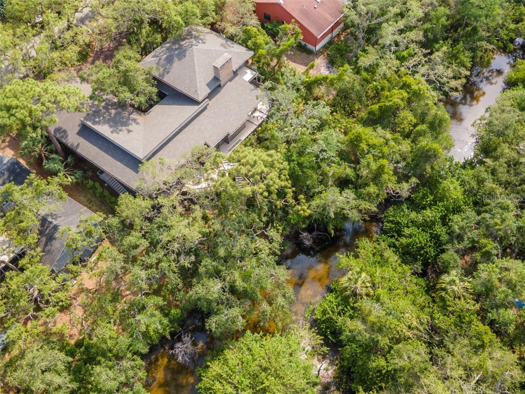 1296 Weybridge Lane Dunedin FL 34698 TB8445062 image85