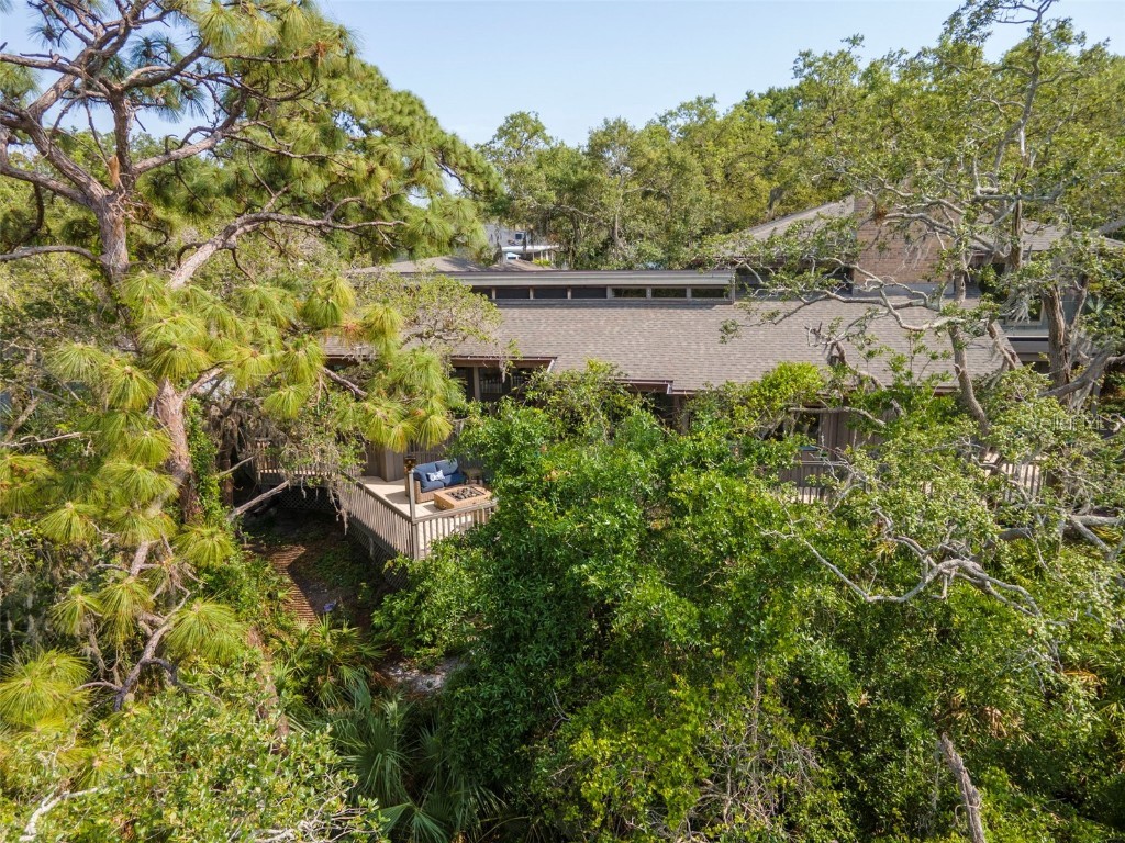 1296 Weybridge Lane Dunedin FL 34698 TB8445062 image86