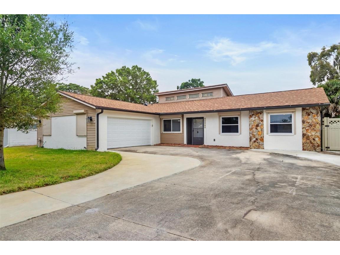 12962 88th Avenue Seminole FL 33776 U8238479 image1