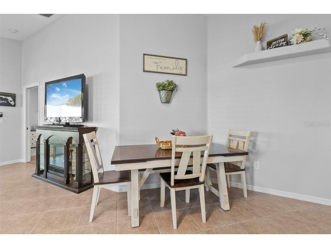 12962 SW Doug Drive Lake Suzy FL 34269 A4635983 image5