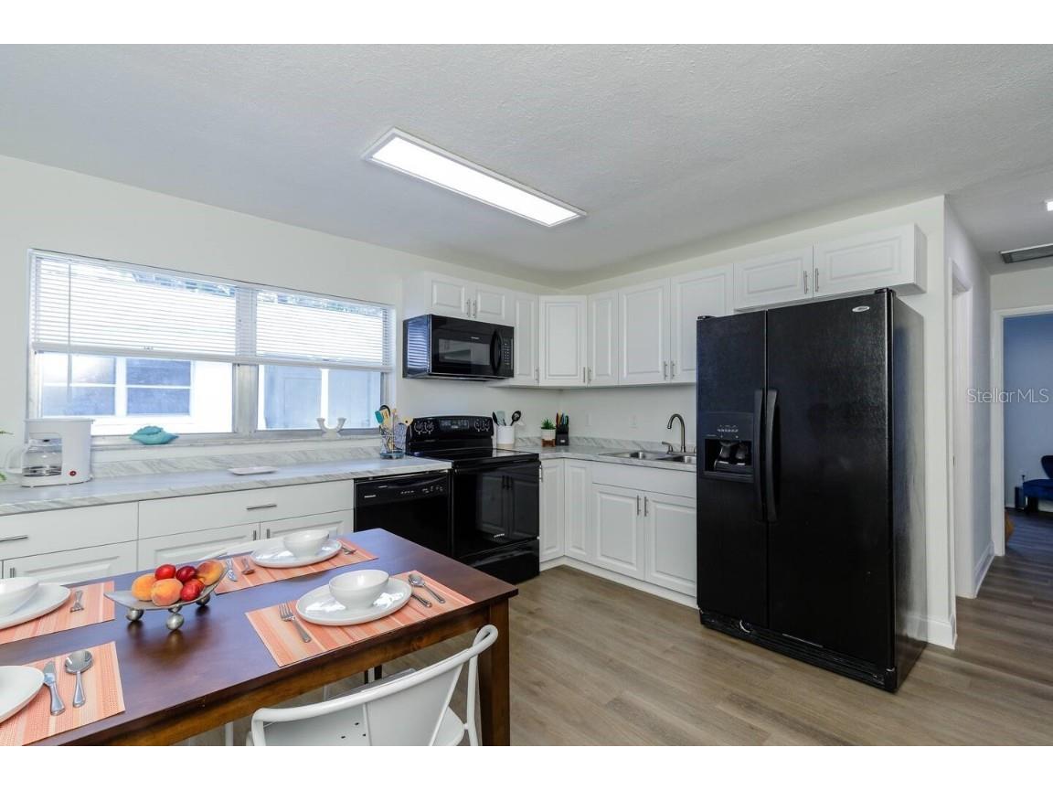 1297 13th Street Sarasota FL 34236 A4613700 image7