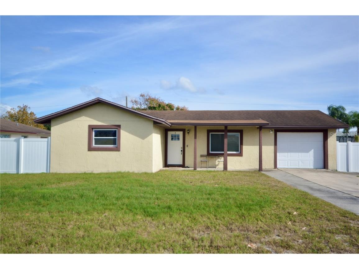 1297 Bakersfield Avenue Deltona FL 32725 V4933691 image1