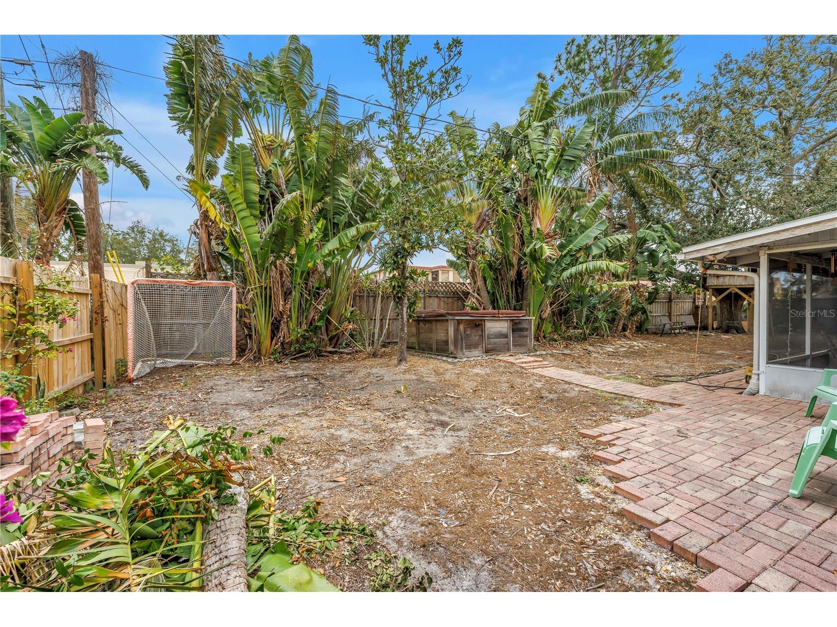 1297 Eden Isle Boulevard NE Saint Petersburg FL 33704 TB8469008 image24