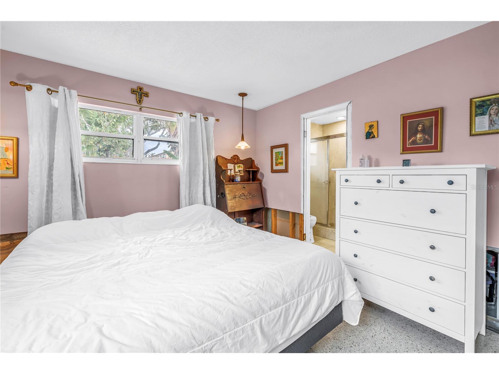 1297 Eden Isle Boulevard NE Saint Petersburg FL 33704 TB8469008 image34