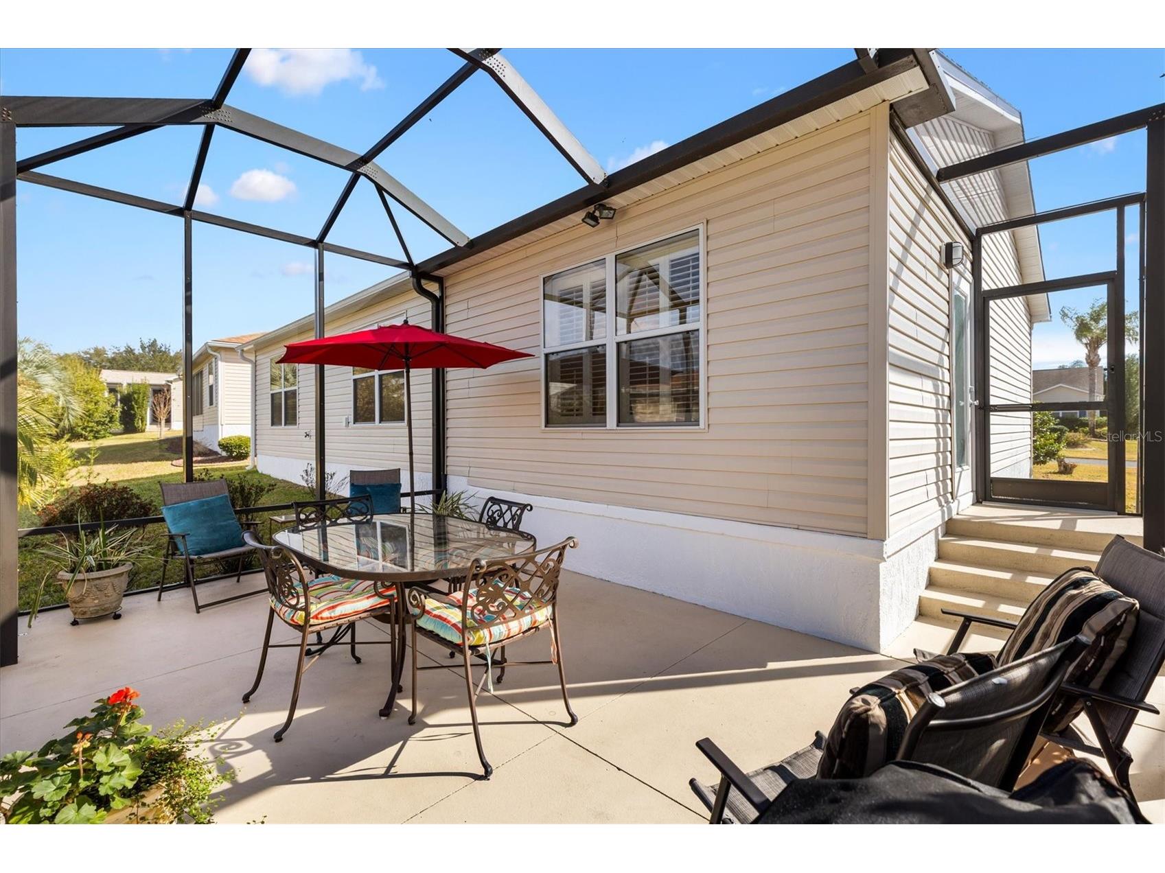 1297 Fort Lawn Loop The Villages FL 32162 OM717159 image23