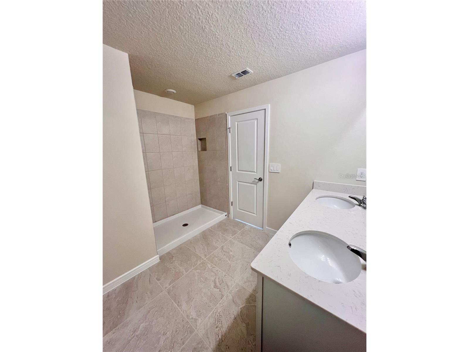 1297 Regal King Drive Kissimmee FL 34746 O6423114 image24