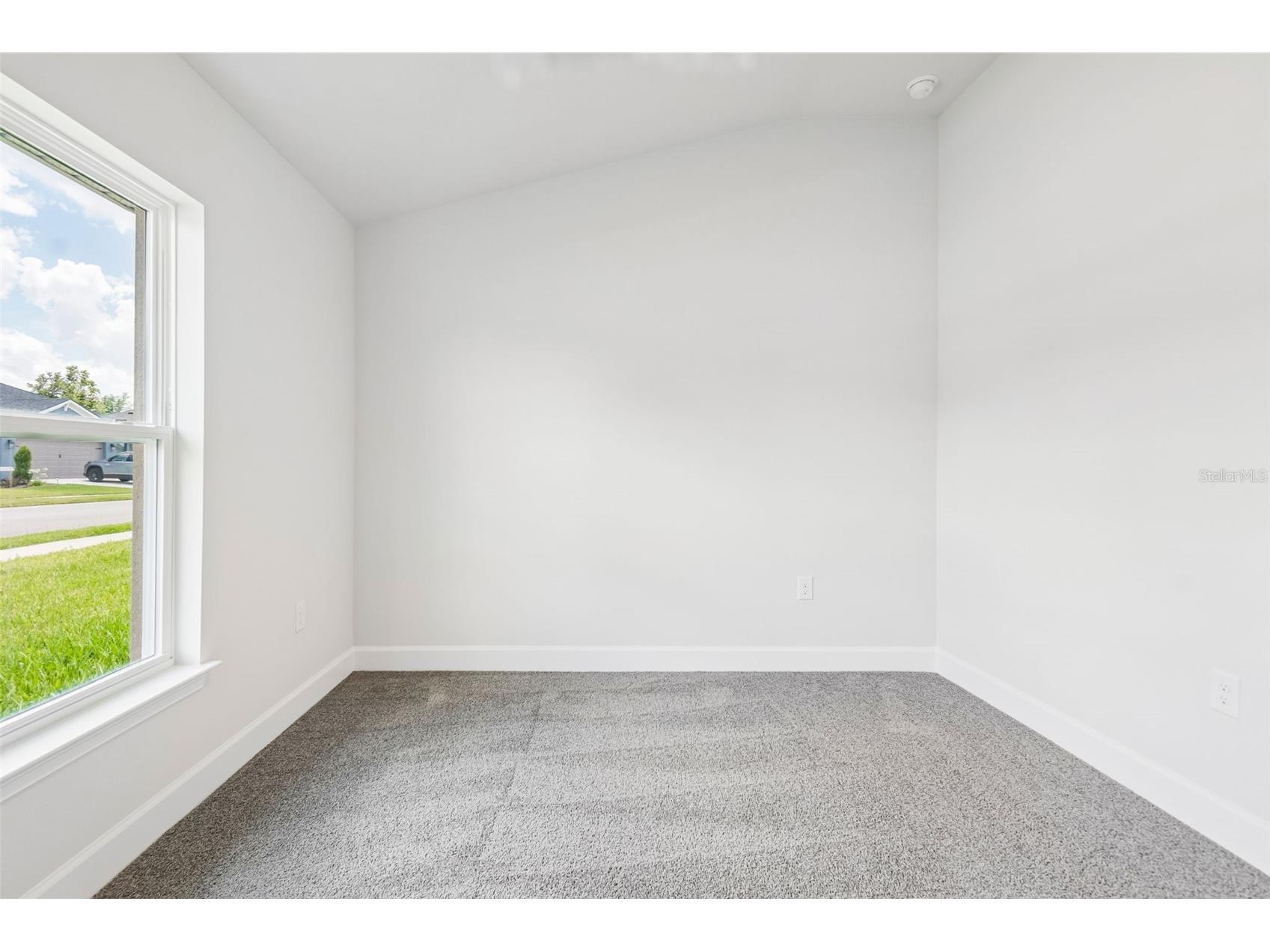 12976 Kent Bradley Street Dade City FL 33525 TB8493462 image16