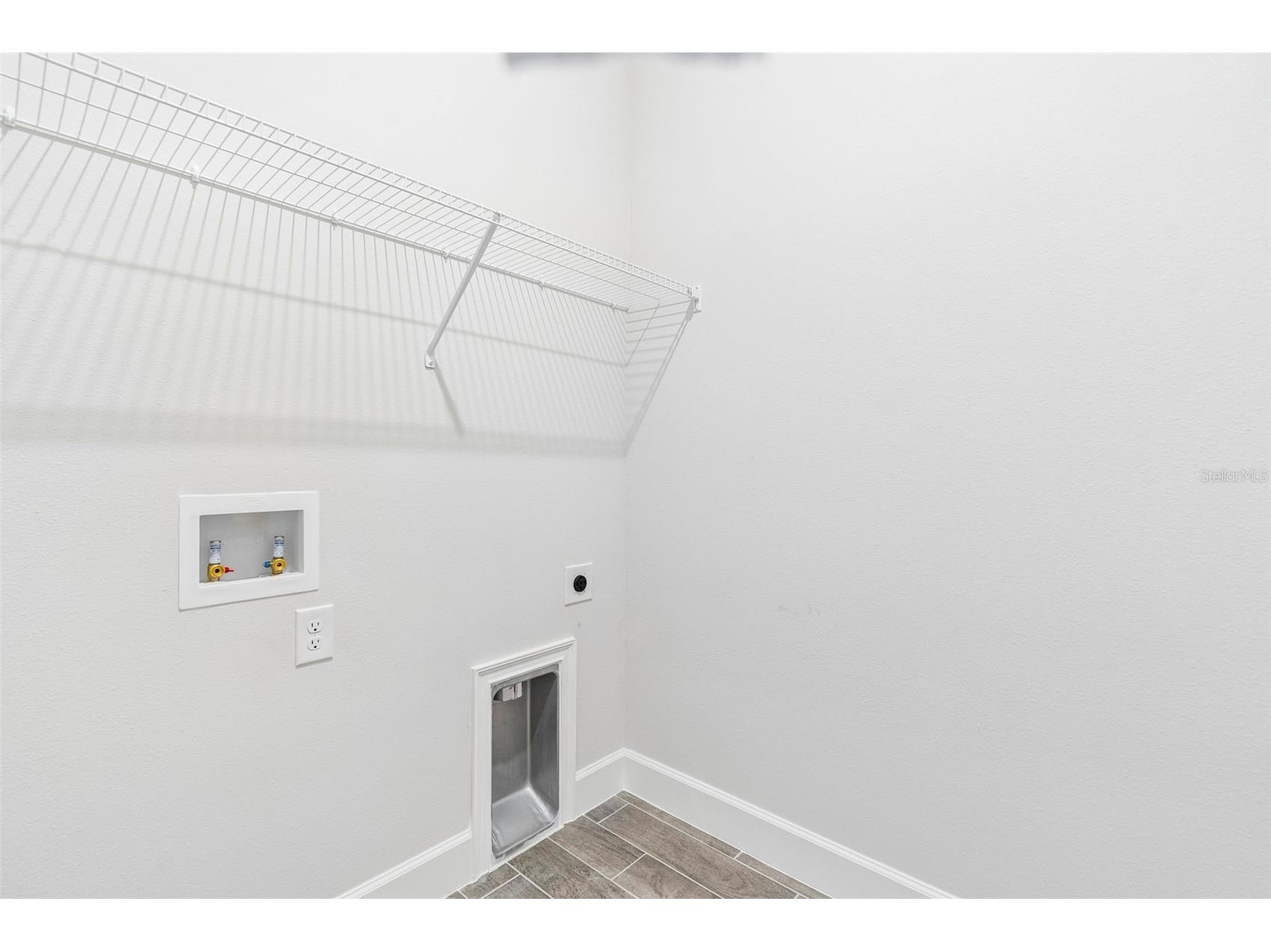 12976 Kent Bradley Street Dade City FL 33525 TB8493462 image18