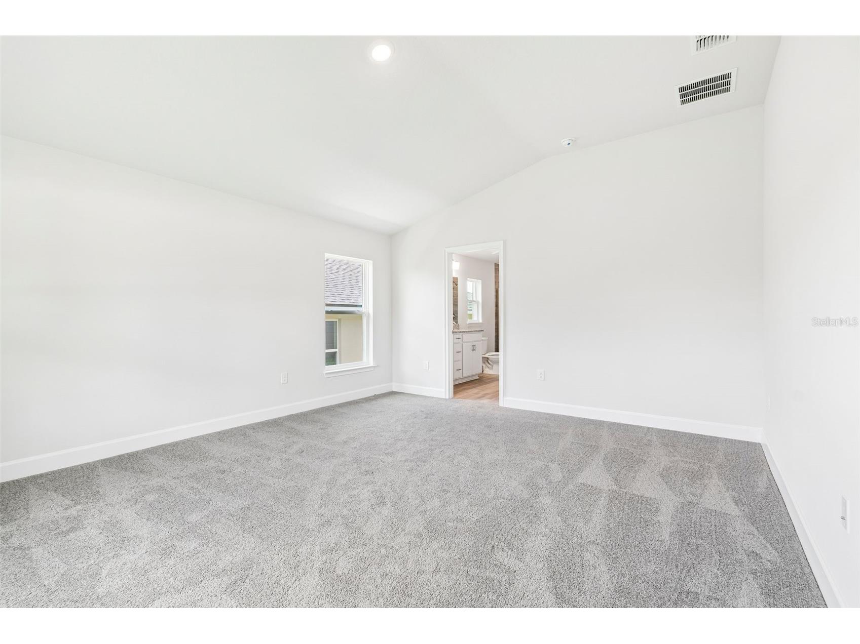12976 Kent Bradley Street Dade City FL 33525 TB8493462 image37