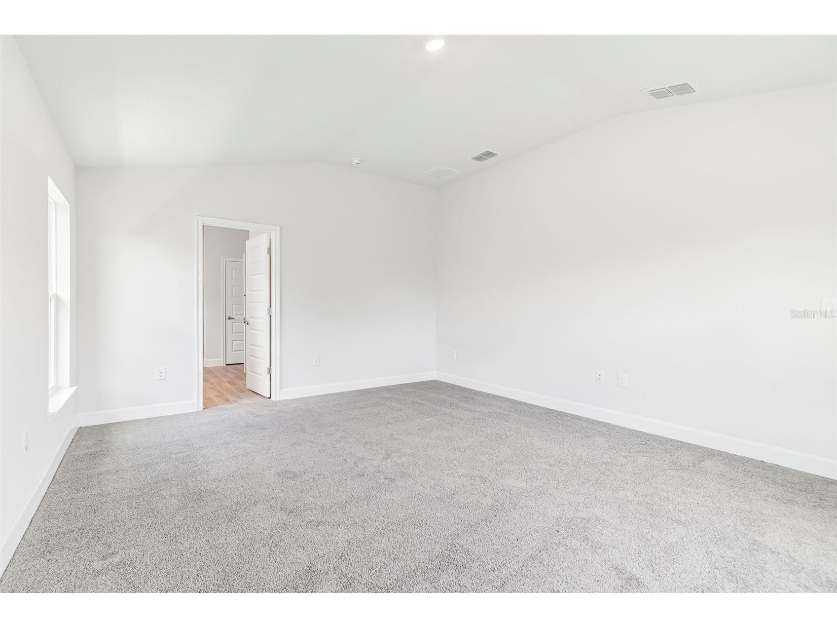 12976 Kent Bradley Street Dade City FL 33525 TB8493462 image38