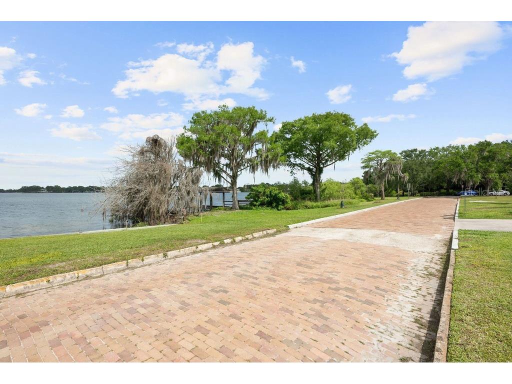 1298 Beachview Avenue Winter Park FL 32789 - LAKE KILLARNEY O6405064 image36