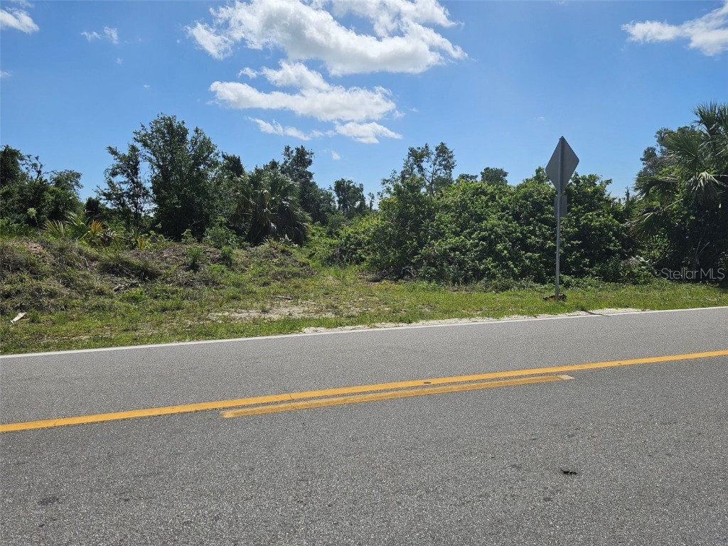 1298 Poco Terrace Punta Gorda FL 33983 C7474991 image1