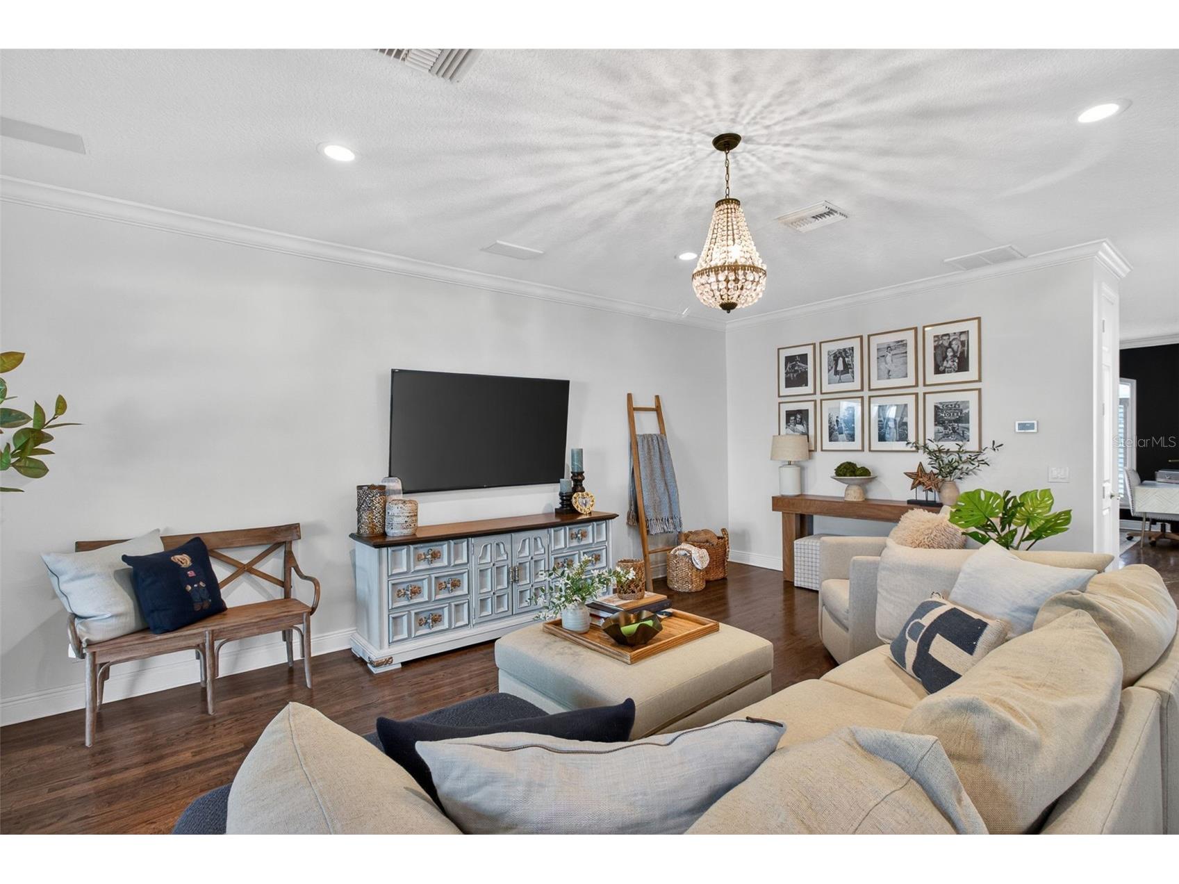 1298 Seville Lane NE Saint Petersburg FL 33704 TB8511555 image14
