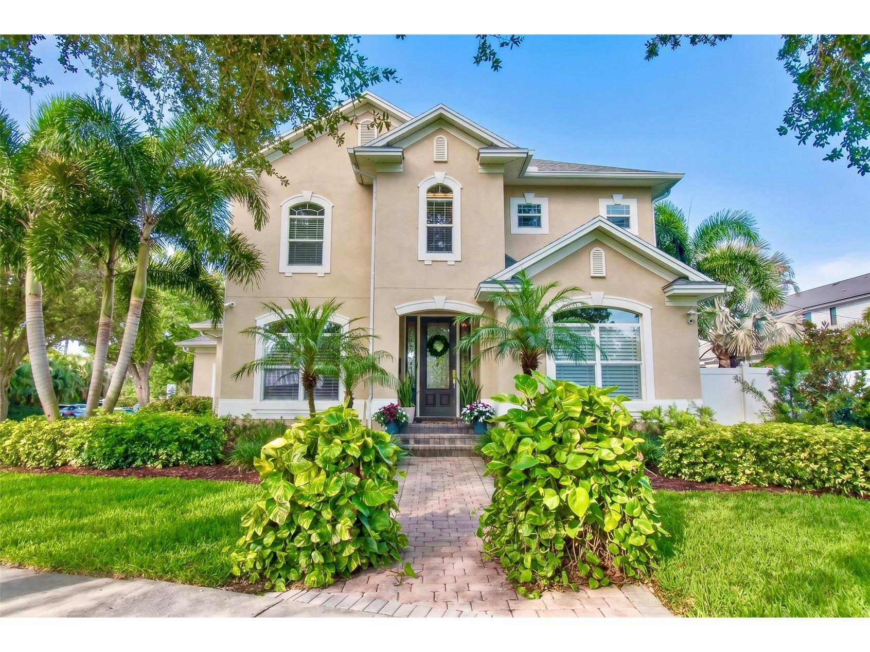 1298 Seville Lane NE Saint Petersburg FL 33704 TB8511555 image2