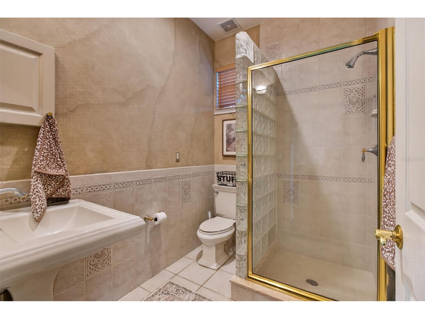 1298 Seville Lane NE Saint Petersburg FL 33704 TB8511555 image20