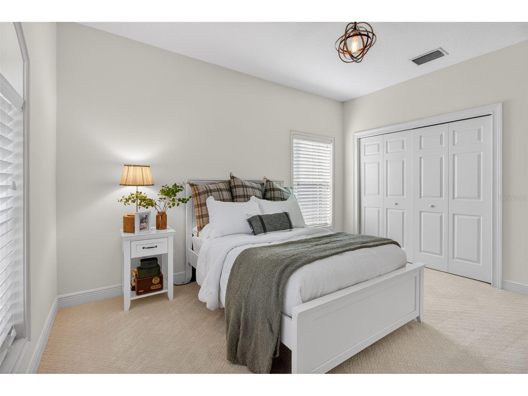 1298 Seville Lane NE Saint Petersburg FL 33704 TB8511555 image34