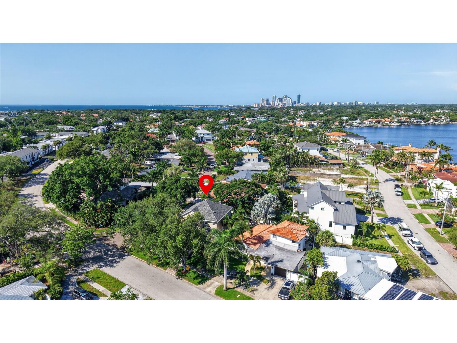 1298 Seville Lane NE Saint Petersburg FL 33704 TB8511555 image41