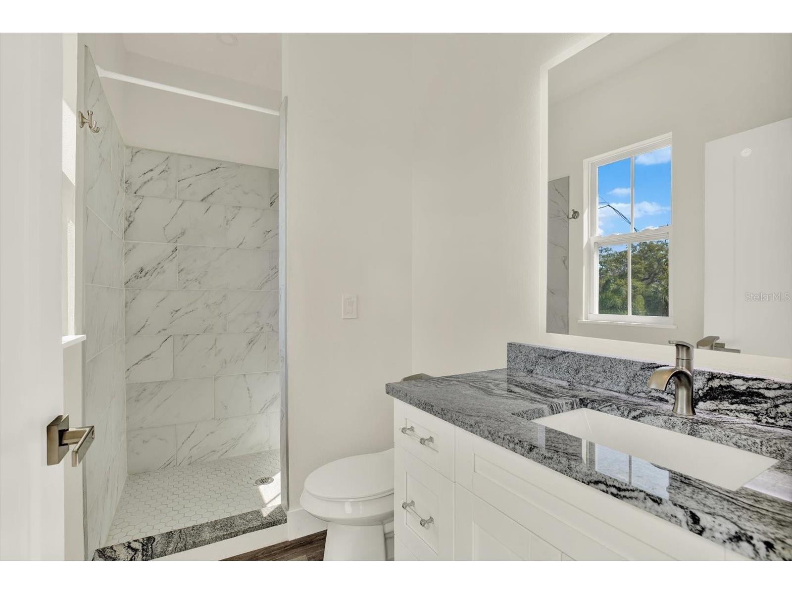 1299 5th Street S Saint Petersburg FL 33701 TB8473861 image20