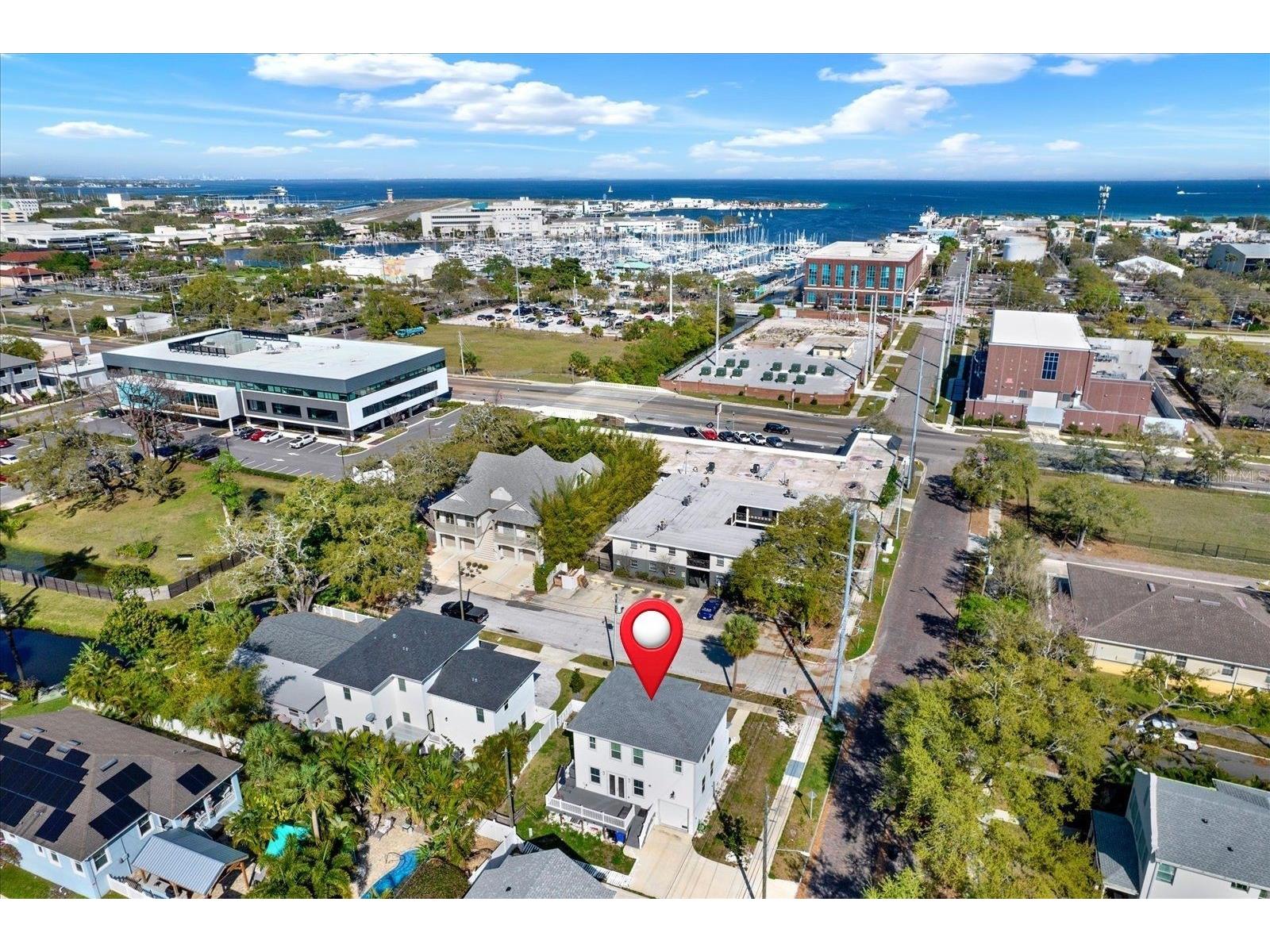 1299 5th Street S Saint Petersburg FL 33701 TB8473861 image28