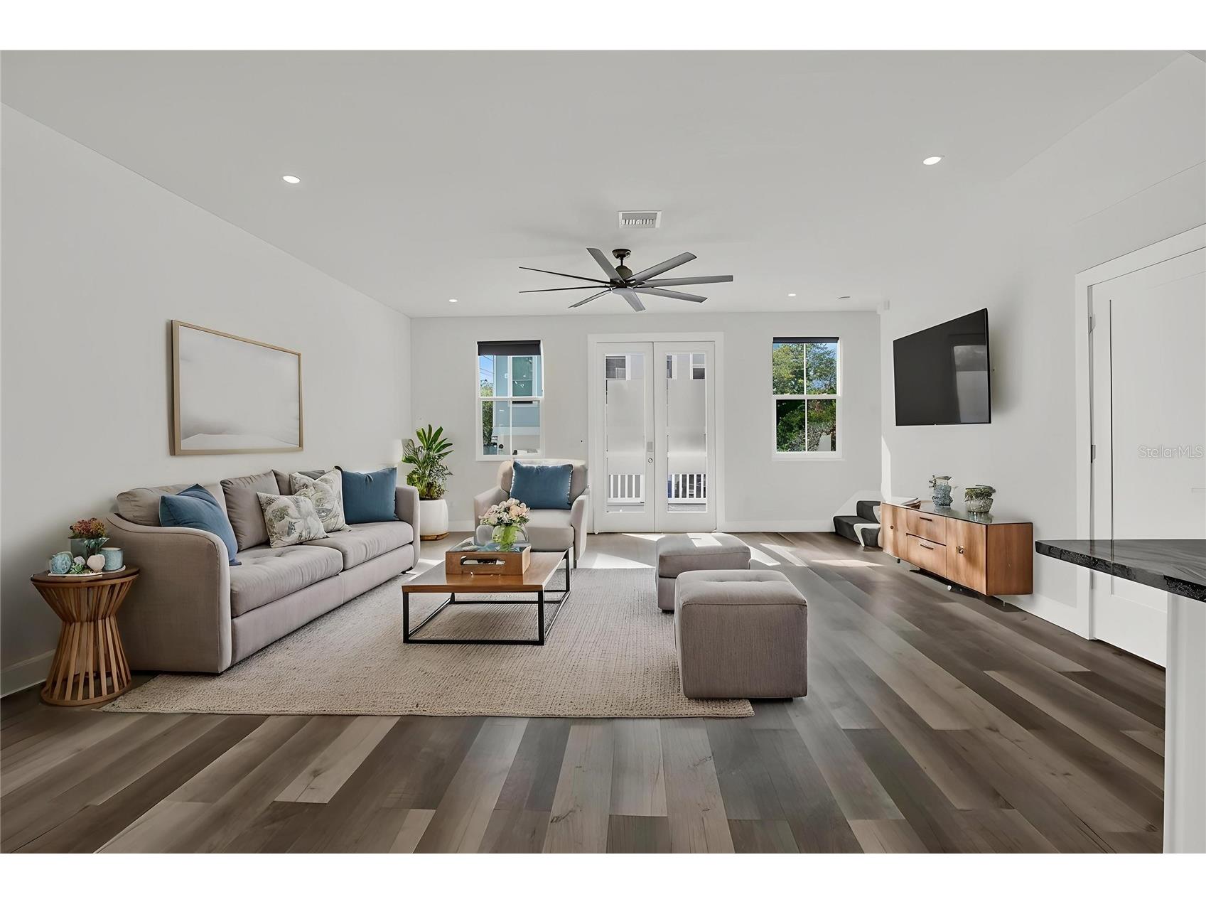 1299 5th Street S Saint Petersburg FL 33701 TB8473861 image9