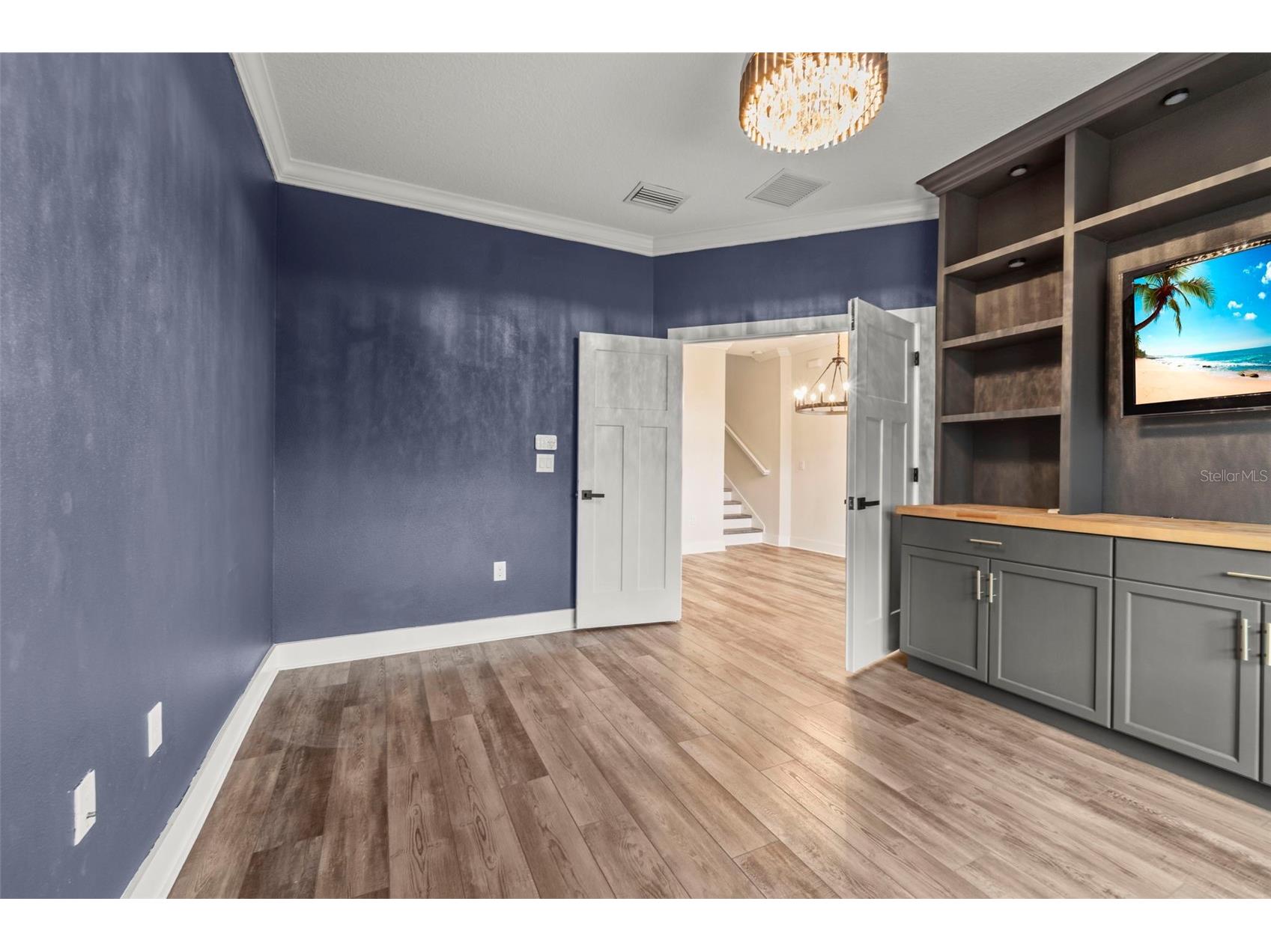 1299 Savona Drive NE Saint Petersburg FL 33702 TB8479314 image22