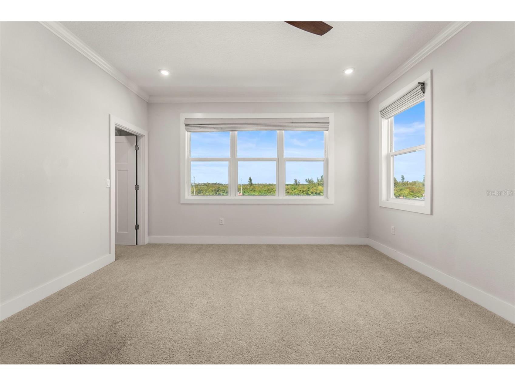 1299 Savona Drive NE Saint Petersburg FL 33702 TB8479314 image28