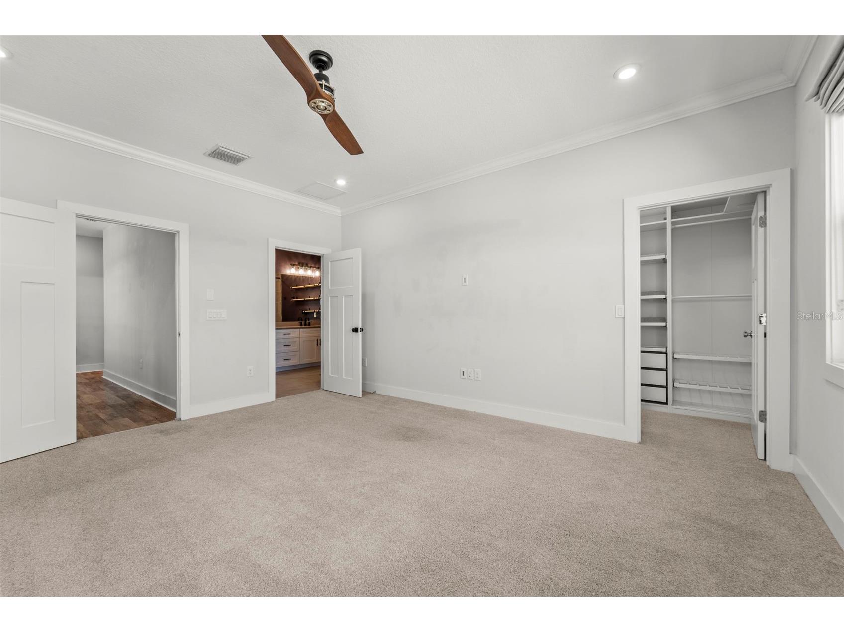 1299 Savona Drive NE Saint Petersburg FL 33702 TB8479314 image30