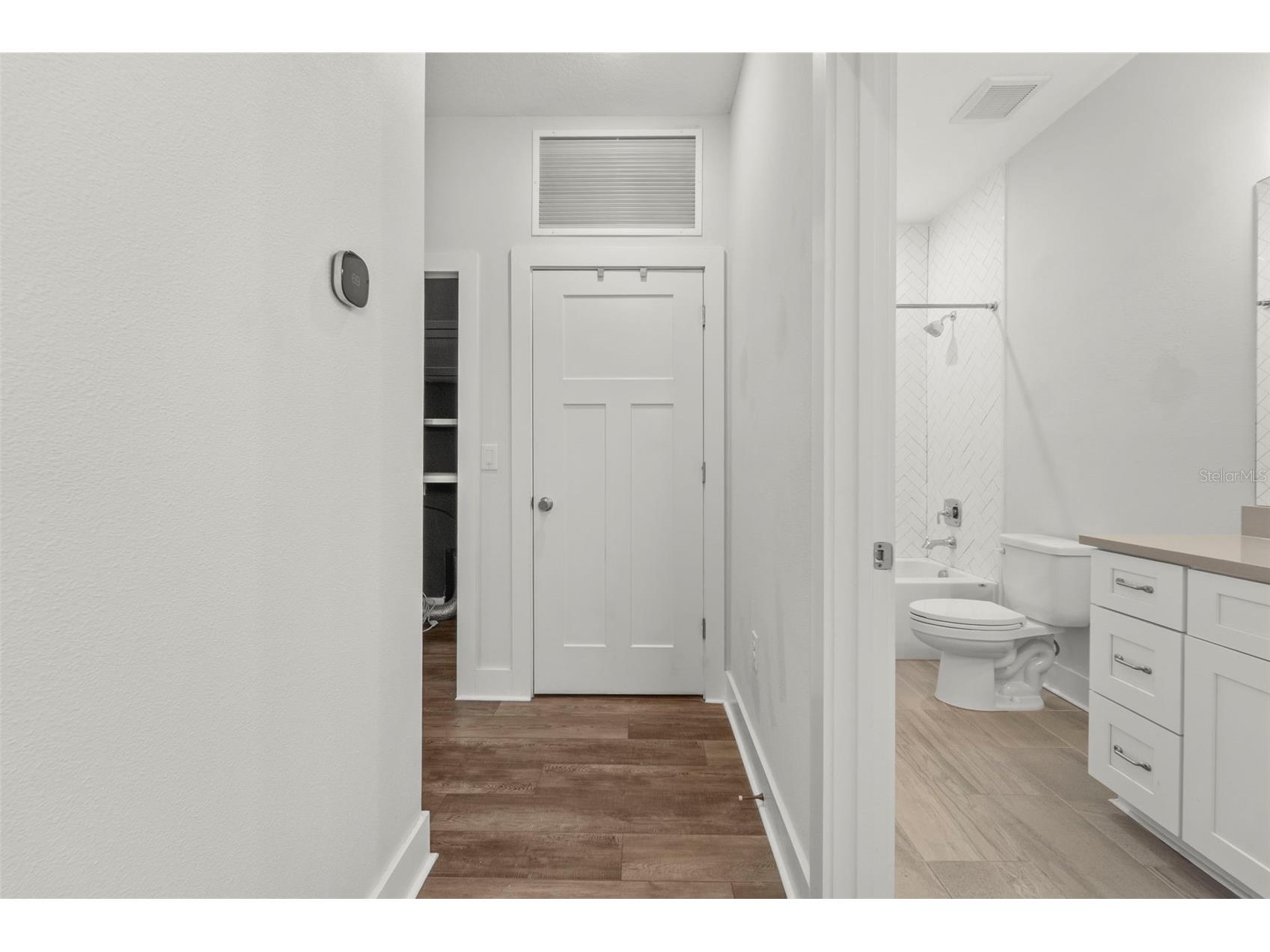 1299 Savona Drive NE Saint Petersburg FL 33702 TB8479314 image34