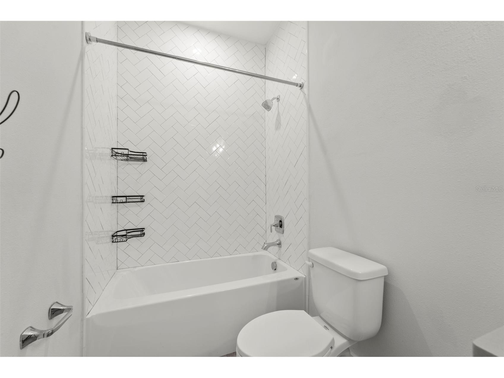 1299 Savona Drive NE Saint Petersburg FL 33702 TB8479314 image37