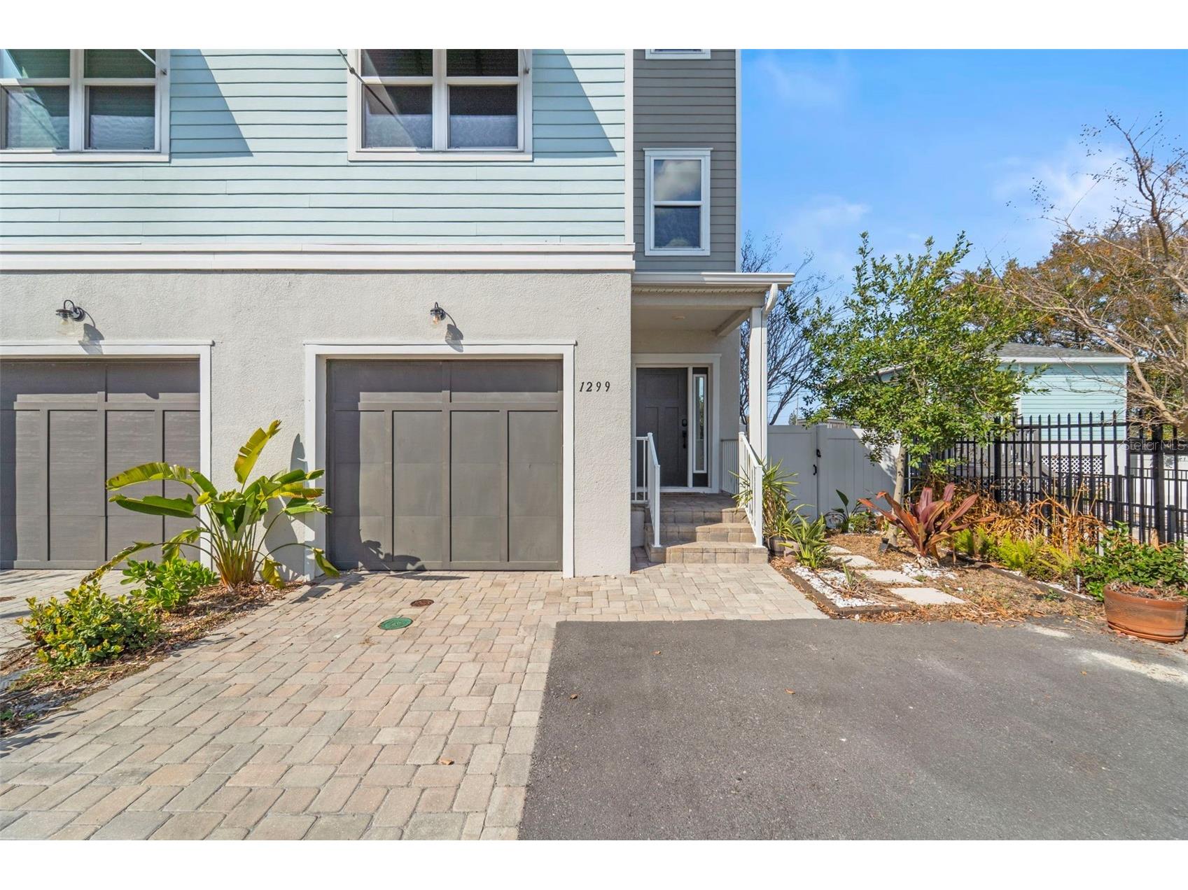 1299 Savona Drive NE Saint Petersburg FL 33702 TB8479314 image70