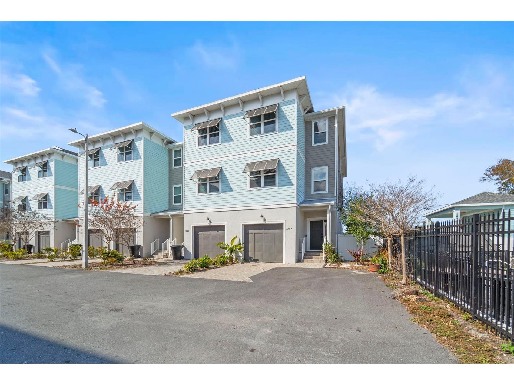 1299 Savona Drive NE Saint Petersburg FL 33702 TB8479314 image71